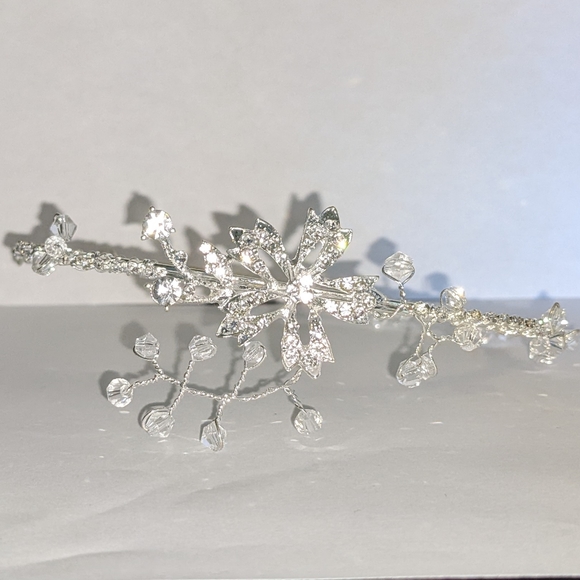 Wedding Headband - Picture 2 of 3